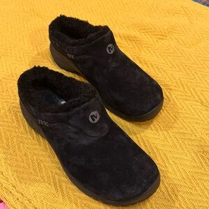 Merrell fur lined suede slip on clogs
